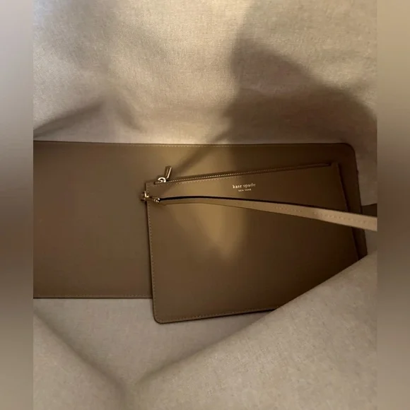 Kate Spade New York Jacquard Flower Tote Bag Beige Tan NWOT - Picture 7 of 9